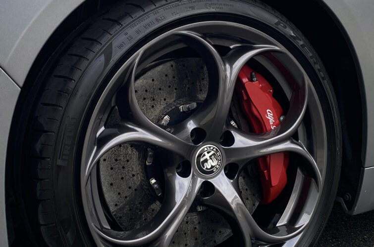 alt="Alfa Romeo Mobiilne Autopesu"