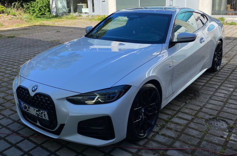 alt="Fine Shine Mobiilne Auto Välipesu BMW"