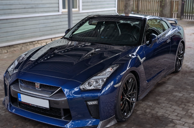 alt="Fine Shine nissan gtr mobiilne autopesu välipesu ja sisepesu"